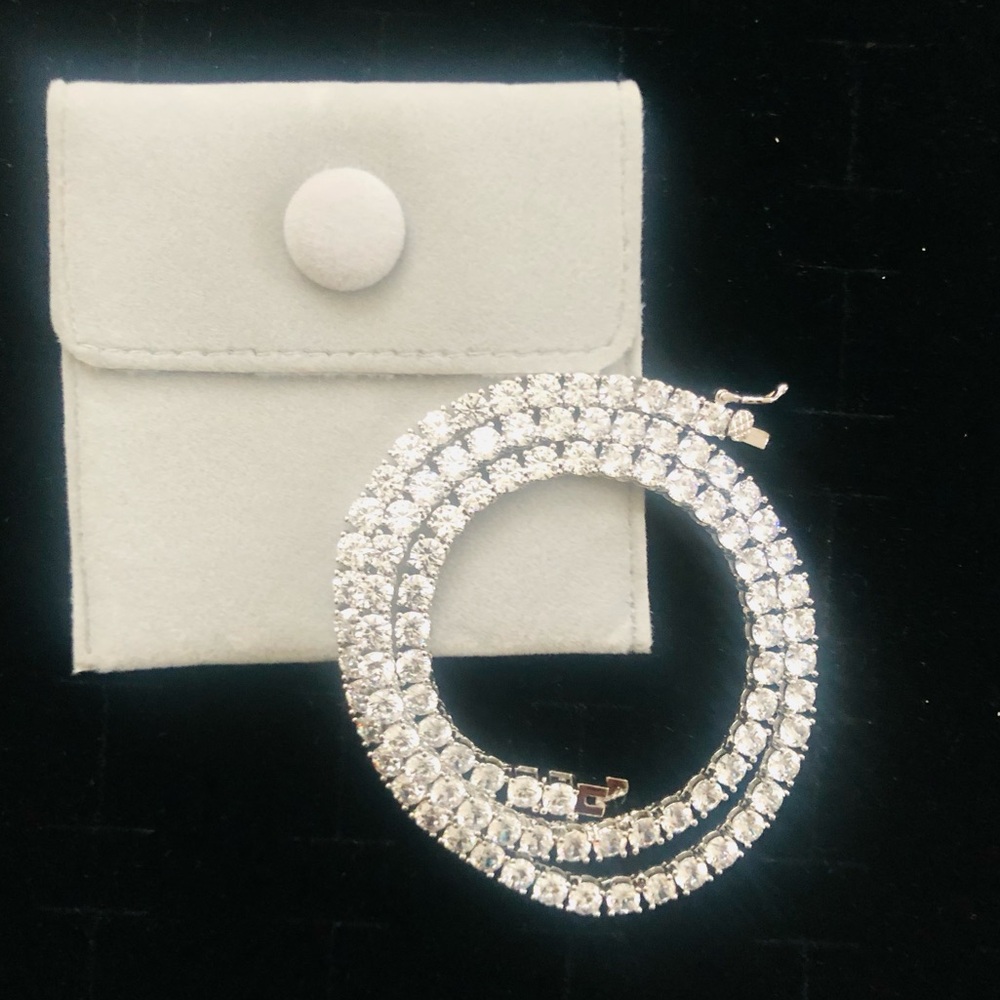 Elegant Silver Toned CZ Necklace